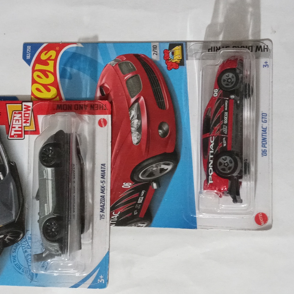 Hotwheels - Picture 4 of 4